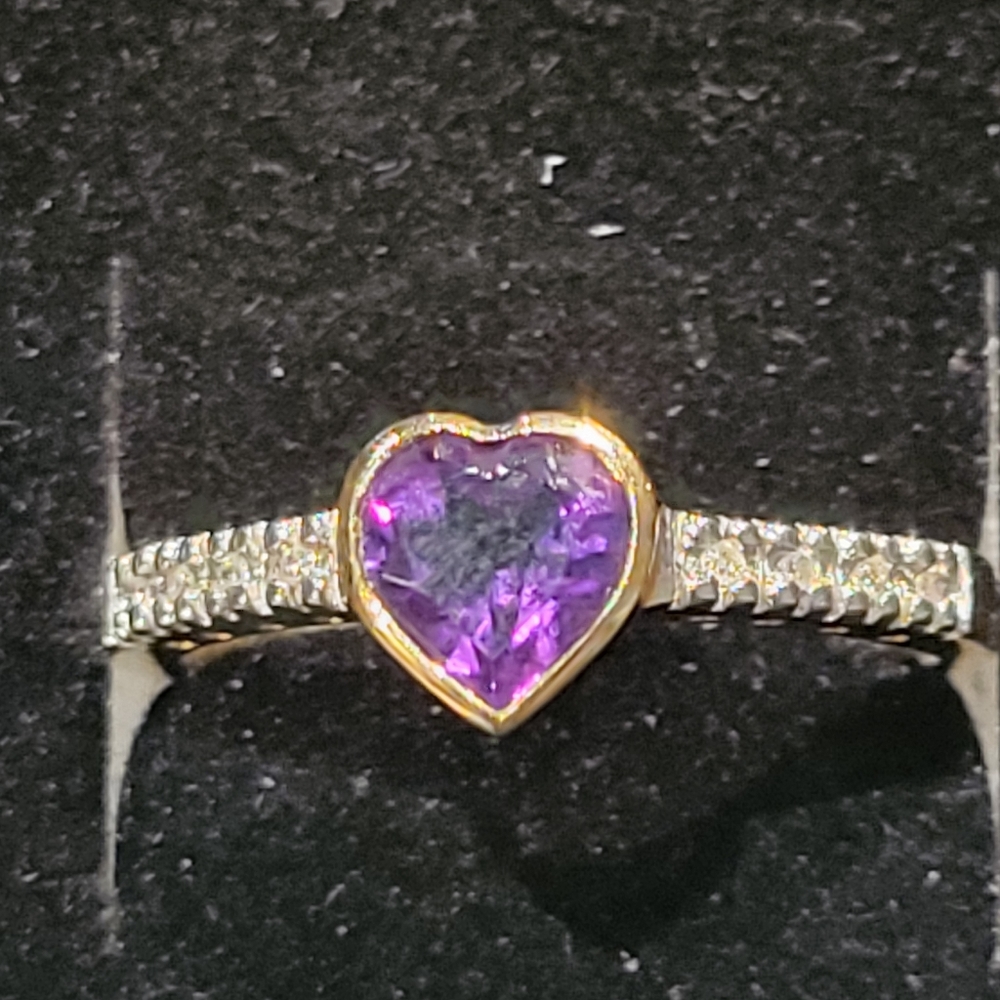 Heart-shaped Amethyst and Diamond Ring